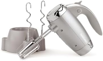 BETTY CROCKER Hand Blender 7 Speed, 250 Watt Electric Mixer with Beaters and Dough Hooks, Ergonomic Electric Hand Mixer for Home & Kitchen with Stand and Soft Touch Handle, Silver