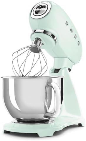 SMEG SMF03 Stand Mixer – 5 Qt Tilt-Head Mixer with Stainless Steel Bowl, 10 Speeds, Retro 50s Vintage Style – Pastel Green