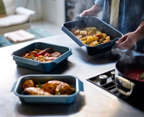 Joseph Joseph Nest Bakeware and Roasting Pan Set of 3, Stackable Oven Trays, Carbon Steel Baking Pans with Non-Stick Coating, Easy-Pull Handles, Organized Kitchen Storage