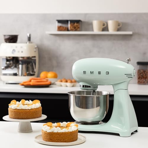 SMEG SMF05 Forte 5-Qt Stand Mixer with 750W Motor, Smooth Start & SteadyMix, Flex Edge Beater, 10 Speeds, Stainless Steel Bowl – Retro 50’s Style Planetary Mixer for Dough, Baking & Desserts-Green