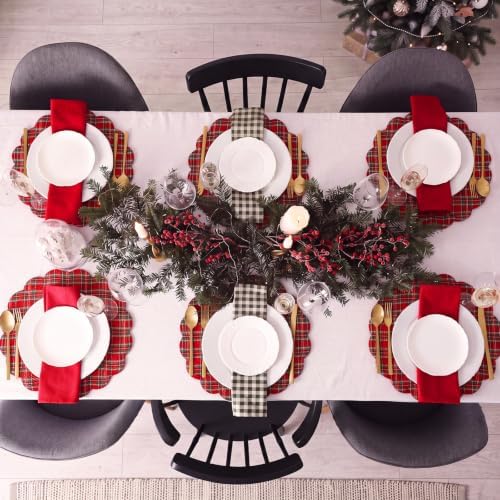 Beeveer 6 Pcs Quilted Placemats Round Plaid Red, Scallop Thanksgiving