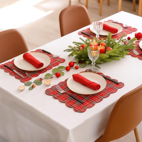 Beeveer 6 Pcs Quilted Scallop Placemats for Home Dining