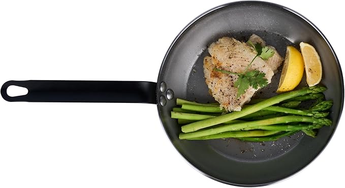 Restaurantware Fry Pan 1 Pack of 9.4 Inches Carbon Steel Non-Stick Searing Pan With Ergonomic Handle Silver For Sauteing and Omelets