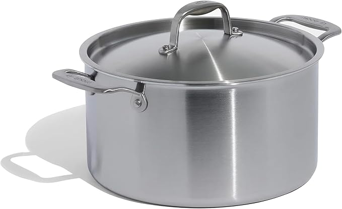 Made In Cookware - 8 Quart Stainless Steel Stock Pot With Lid - 5 Ply Stainless Clad - Professional Cookware - Crafted in Italy - Induction Compatible