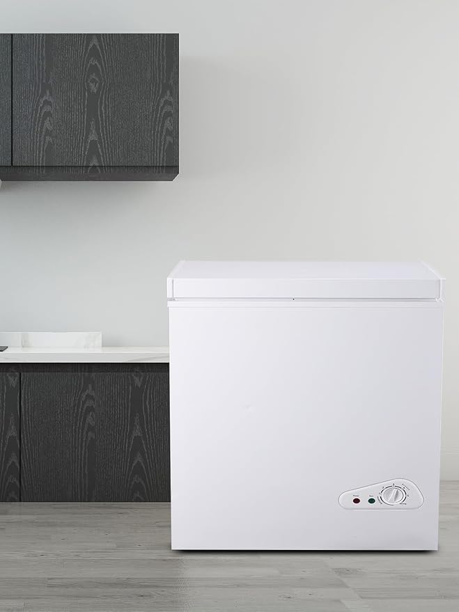 5.0 Cu.Ft Chest Freezer with 7 Gears Temperature Control(-16°F to -48°F), Deep Compact Freezer with a Removable Basket,for House, Kitchen, Garage, Basement, Shop, White, FLG-86Q