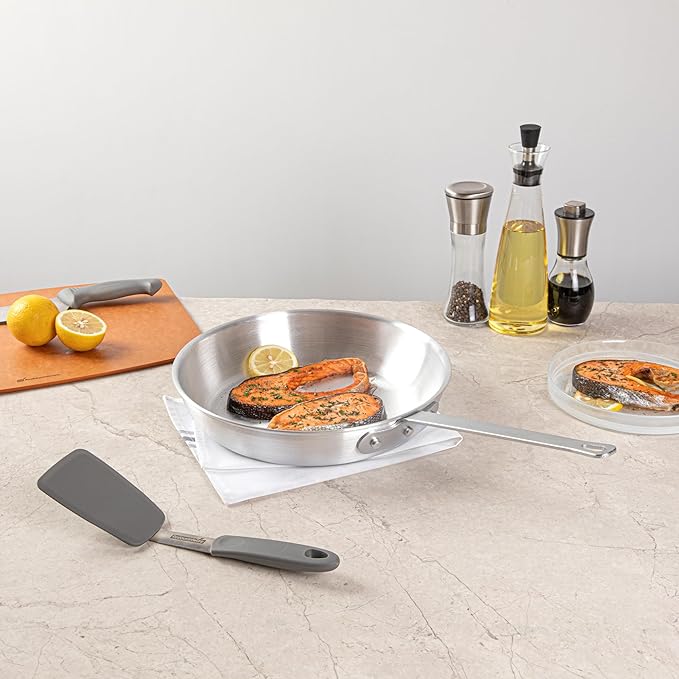 Restaurantware-Met Lux 12 Inch Fry Pan, 1 Durable Frying Pan - Satin Finish, Triple-Riveted, Silver Aluminum Cooking Skillet, For Searing, Sautéing, And Browning Food
