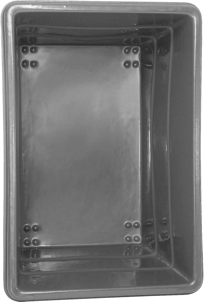 Global Industrial 20 Bushel Plastic Bulk Box Truck, Steel Chassis Base, 1200 lbs. Capacity, 4" Non-Maring Rubber Casters, Gray, 50-2/5"L x 34-3/5"W x 35-3/5"H