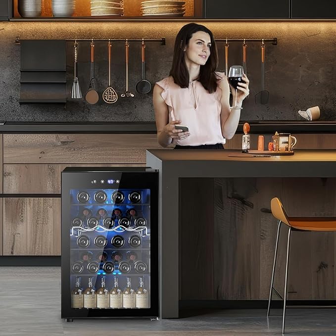145 Can Beverage Cooler Refrigerator, Wine Cooler 37 Bottle Freestanding Drink Fridge Reversible Glass Door, Quiet Compressor for Home Kitchen Bar, 4.4 Cu.ft Black