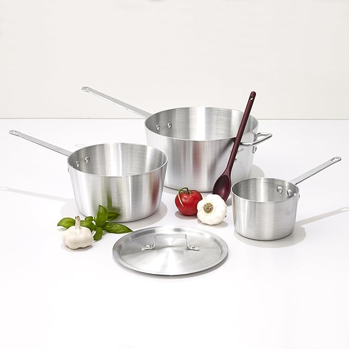 Winco Heavy-Duty Aluminum Tapered Sauce Pan, 3mm, 2.5 Quart