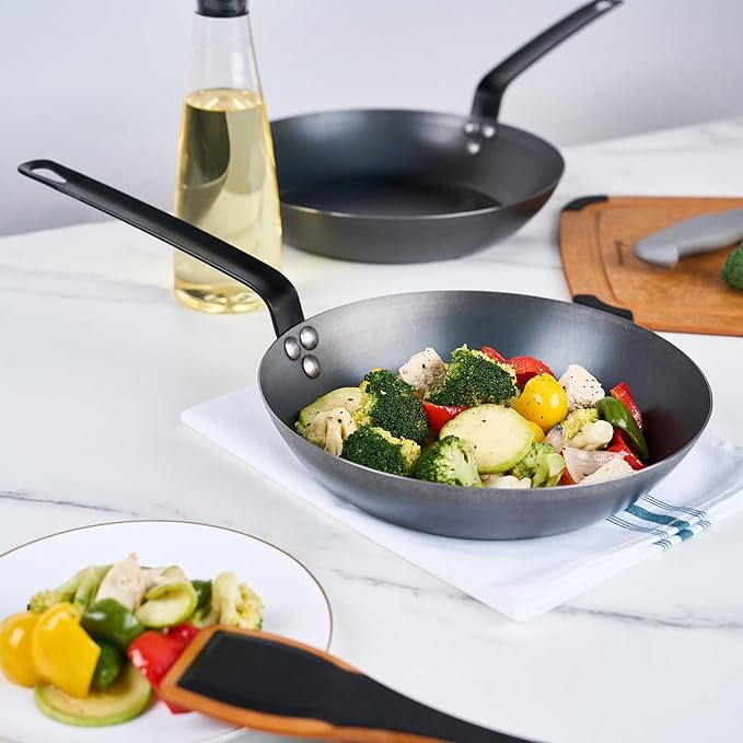 Restaurantware-Met Lux 10 Inch Fry Pan, 1 Lightweight Frying Pan - Induction-Ready, Triple-Riveted, Black Carbon Steel Cooking Skillet, Durable, For Searing, Sauteing, And Browning Food