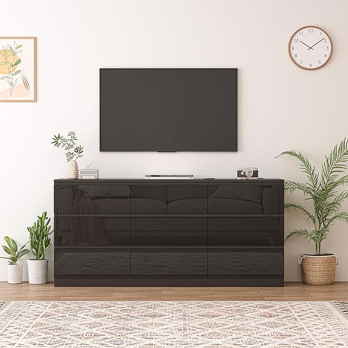9 Drawers Dresser with Charging Station, Modern Large Dresser with 9 Handle Free Drawers, Wood Chest of Drawers for Bedroom, Living Room, Entryway, Hallway, Black