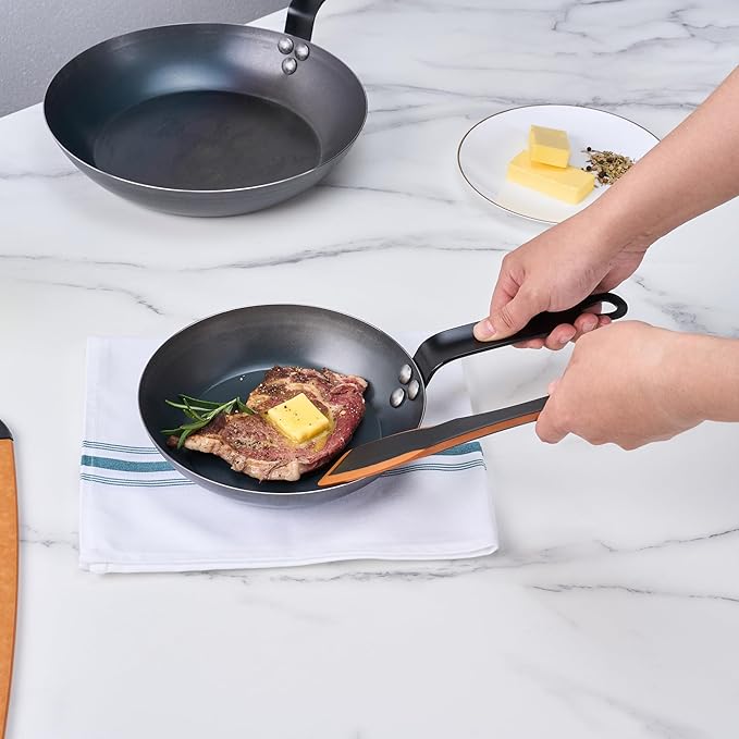 Restaurantware-Met Lux 8 Inch Fry Pans, 6 Lightweight Frying Pans - Induction-Ready, Triple-Riveted, Black Carbon Steel Cooking Skillets, Durable, For Searing, Sauteing, And Browning Food
