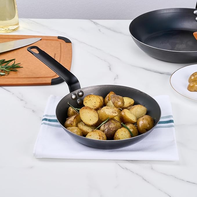 Restaurantware-Met Lux 9 Inch Fry Pans, 6 Lightweight Frying Pans - Induction-Ready, Triple-Riveted, Black Carbon Steel Cooking Skillets, Durable, For Searing, Sauteing, And Browning Food