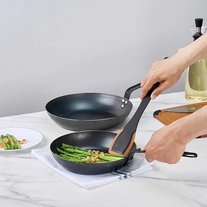 Restaurantware-Met Lux 9.5 Inch Fry Pans, 6 Lightweight Frying Pans - Induction-Ready, Triple-Riveted, Black Carbon Steel Cooking Skillets, Durable, For Searing, Sauteing, And Browning Food
