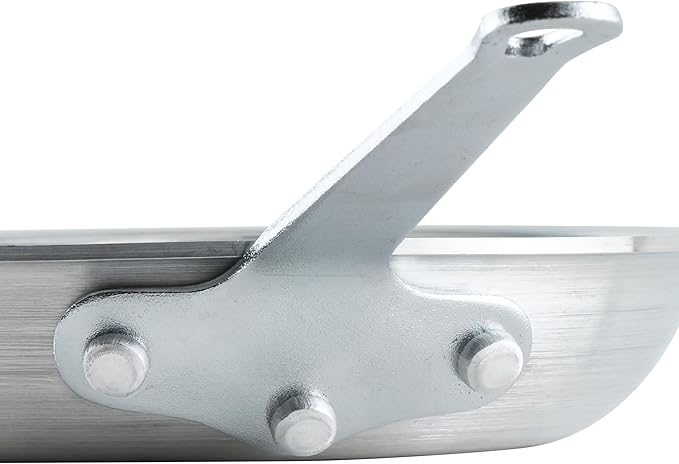 Winco Commercial-Grade Aluminium Fry Pan/Skillet, Mirror Finish, 7"