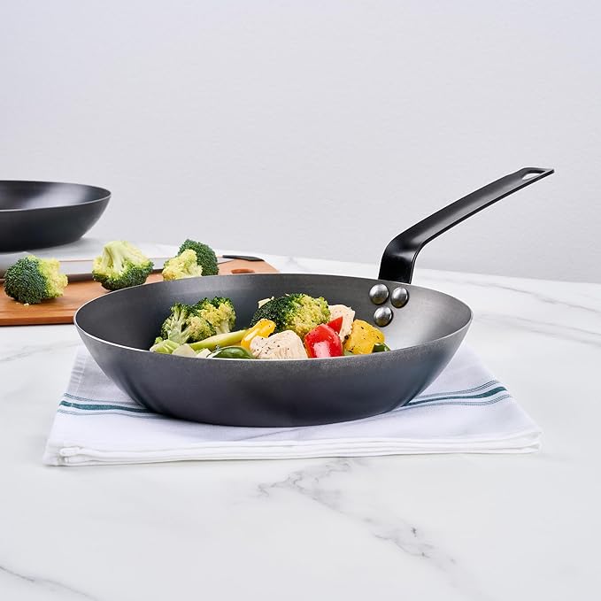 Restaurantware-Met Lux 10 Inch Fry Pans, 6 Lightweight Frying Pans - Induction-Ready, Triple-Riveted, Black Carbon Steel Cooking Skillets, Durable, For Searing, Sauteing, And Browning Food