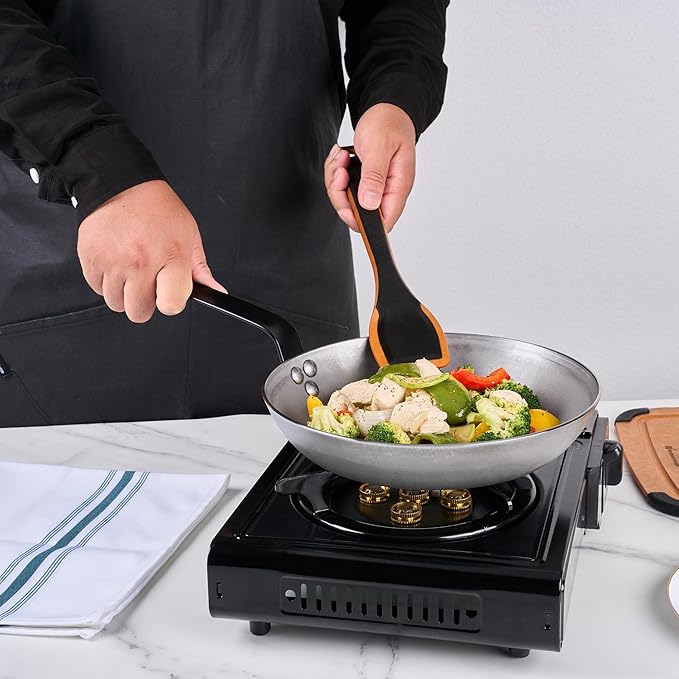 Restaurantware Fry Pan 1 Pack of 10.2 Inches Carbon Steel Non-Stick Searing Pan With Ergonomic Handle Silver For Sauteing and Omelets