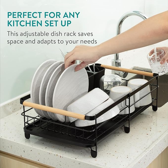 Navaris Expandable Dish Rack - Adjustable Draining Board for Drying Dishes - Removable Plates and Cutlery Holder - Kitchen Sink Washing Up Drainer with Plug and Drip Tray - Black
