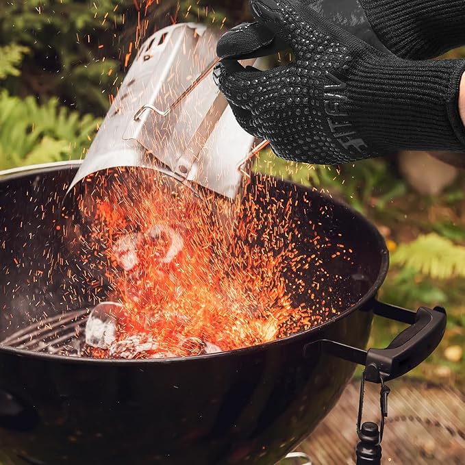 BBQ Gloves, Oven Gloves, 1472°F Extreme Heat Resistant Barbecue Gloves, Silicone Non-Slip Oven Mitts, Kitchen for Cooking, Grilling, and Baking (Black)