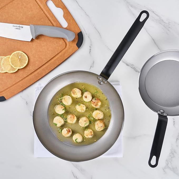 Restaurantware Fry Pan 1 Pack of 11 Inches Carbon Steel Non-Stick Searing Pan With Ergonomic Handle Silver For Sauteing and Omelets