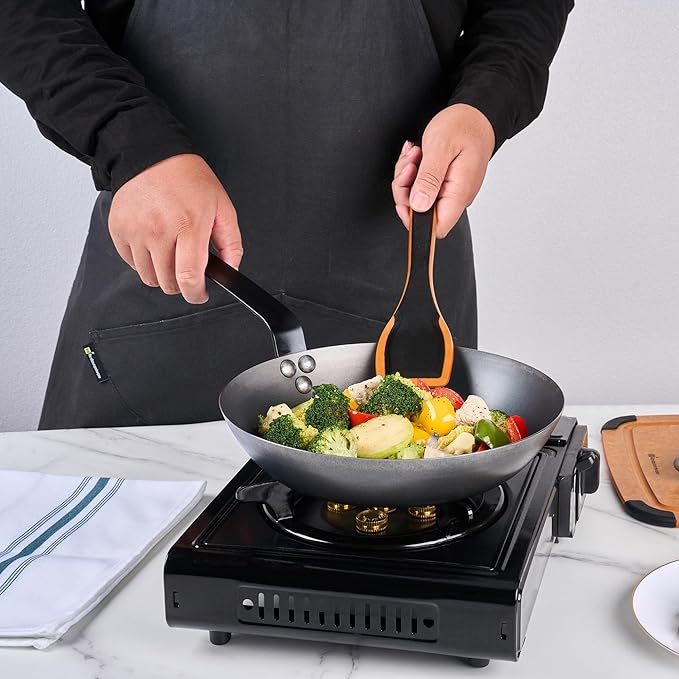 Restaurantware-Met Lux 10 Inch Fry Pan, 1 Lightweight Frying Pan - Induction-Ready, Triple-Riveted, Black Carbon Steel Cooking Skillet, Durable, For Searing, Sauteing, And Browning Food
