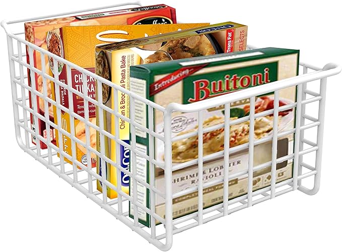 KoolMore - SCF-9C Deep Chest Freezer with Wire Basket, 10 cu. ft. Compact Food and Meat Storage, for Commercial and Home Use with ETL Certification,White